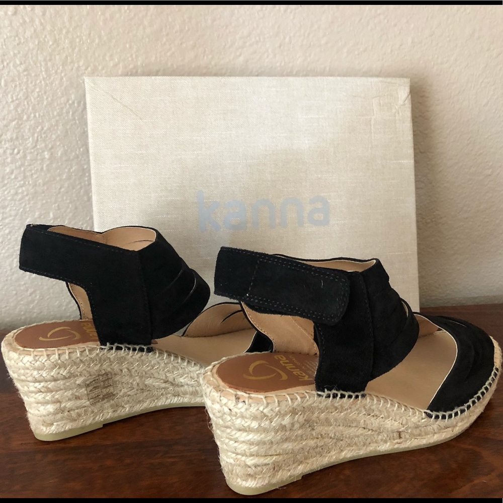 KANNA HAND MADE LEATHER WEDGES